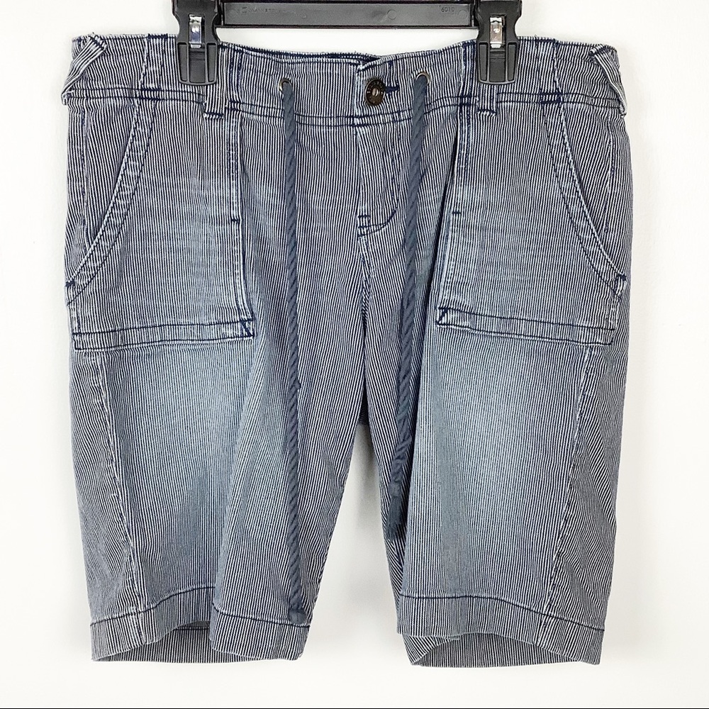 Eddie Bauer Women Size 4 Bermuda Striped Drawstring Pockets Denim Jean Shorts